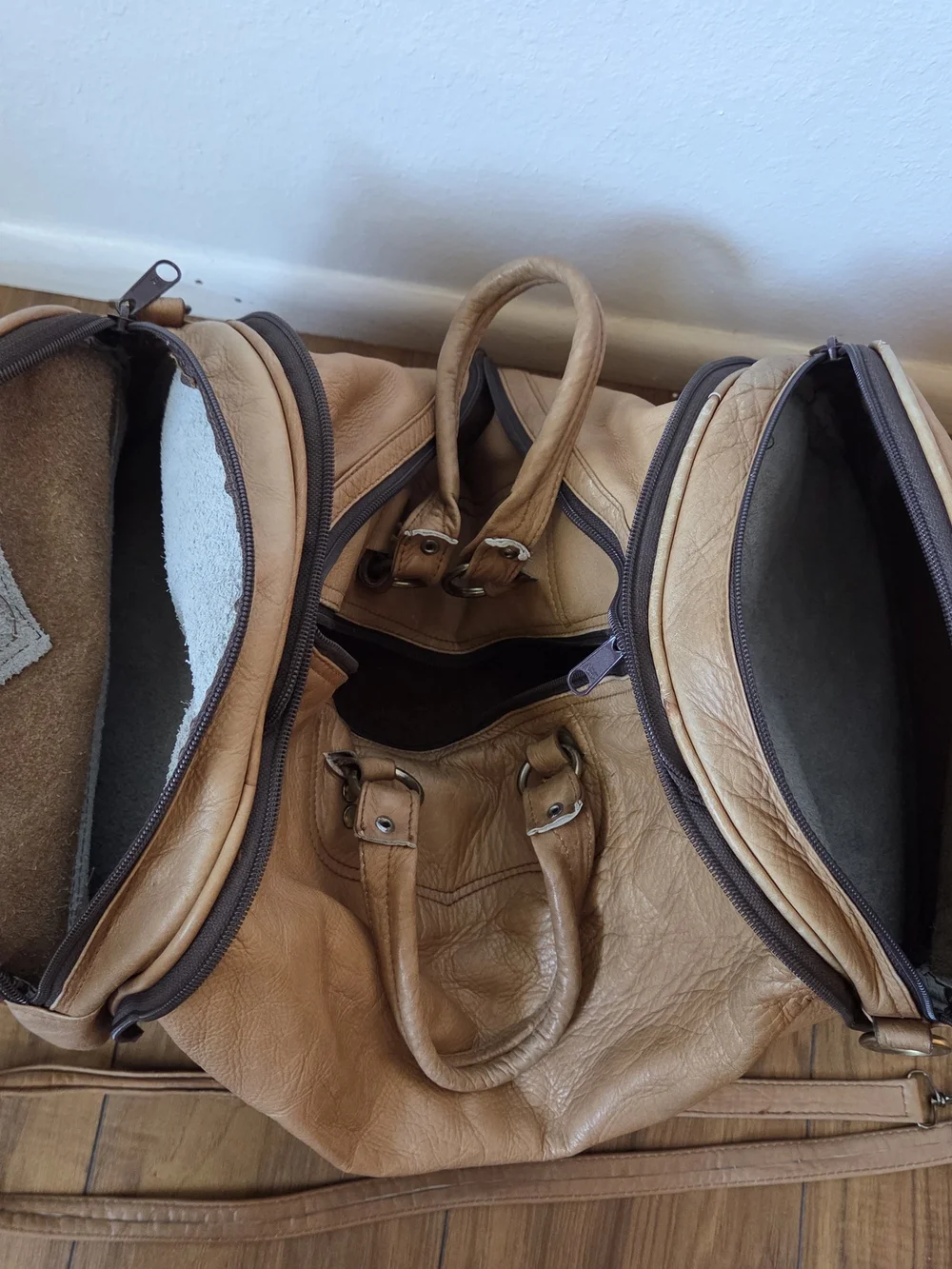 Convertable Tan Leather Travel Duffle Crossbody Bag